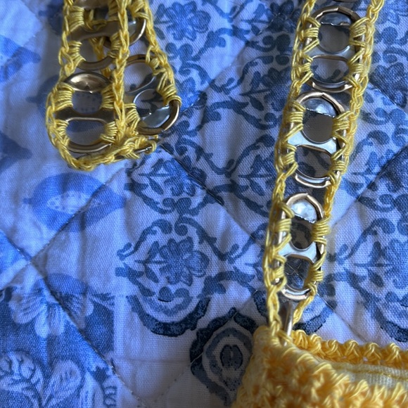 7. Handmade Cuba Crocheted Can Tab Purse, Yellow and Champagne. - Picture 3 of 5